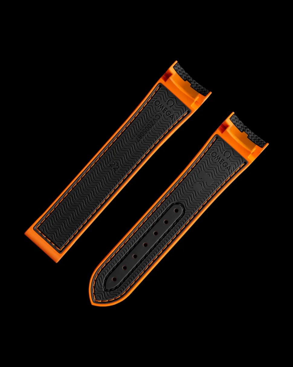 Black rubber strap with foldover clasp for the Seamaster Planet Ocean 600M