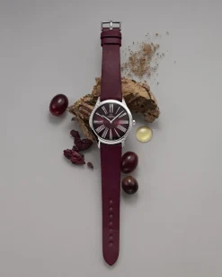 Burgundy vegan strap with pin buckle