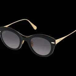 Cat eye style, woman