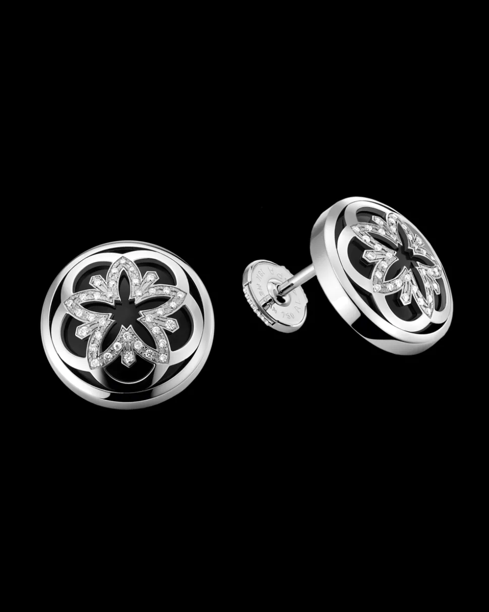 Earring, 18k white gold, diamonds, onyx