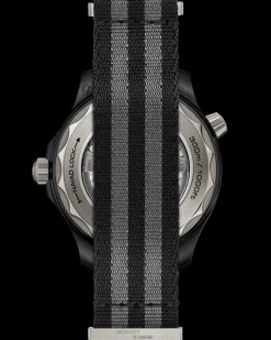 43.5 mm, black ceramic on NATO strap