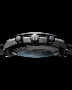 44.25 mm, black ceramic on rubber strap