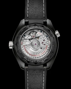 39.5 mm, black ceramic on rubber strap