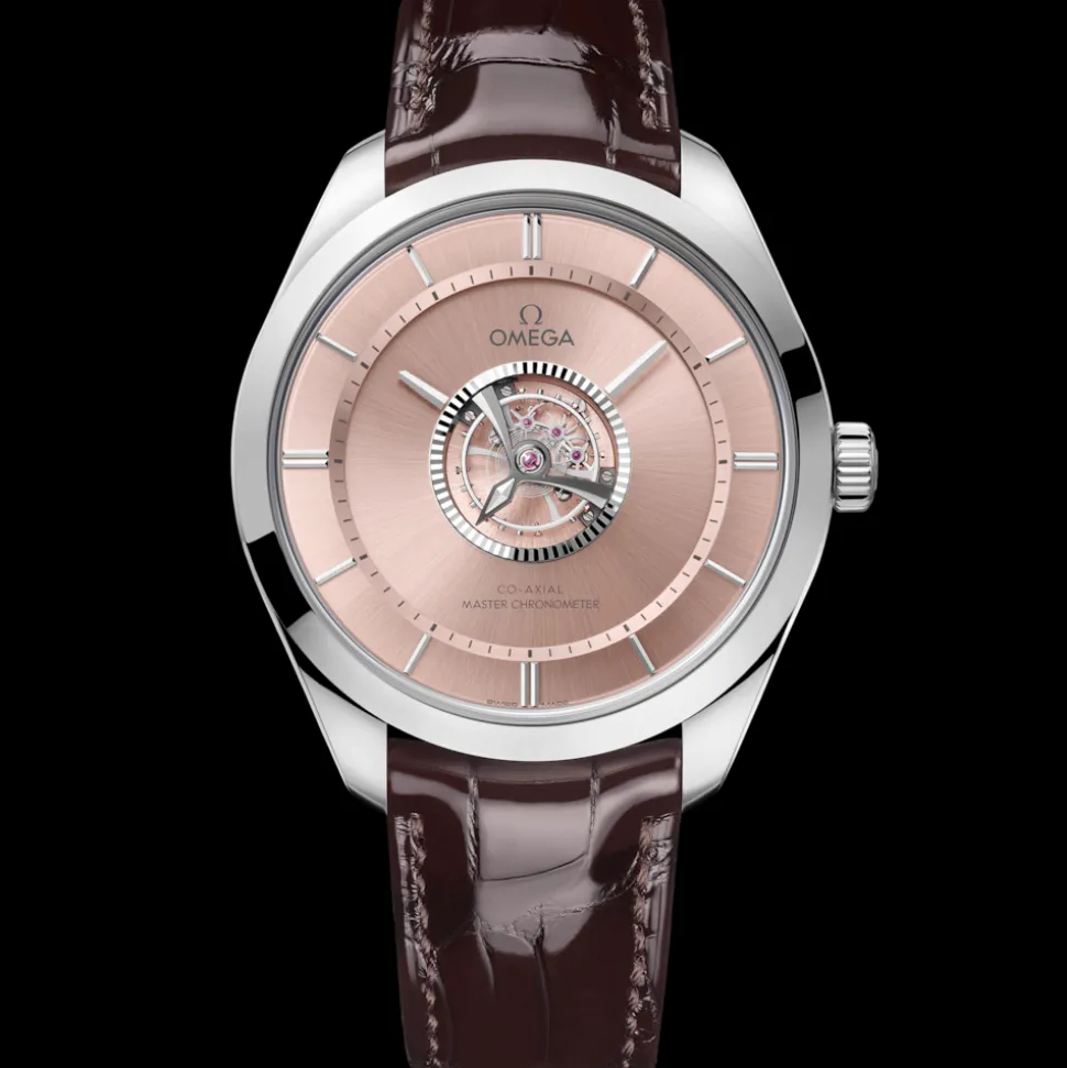 43 mm, Canopus Gold™ on leather strap