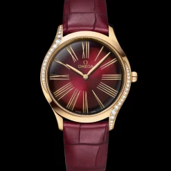 36 mm, Moonshine™ gold on leather strap