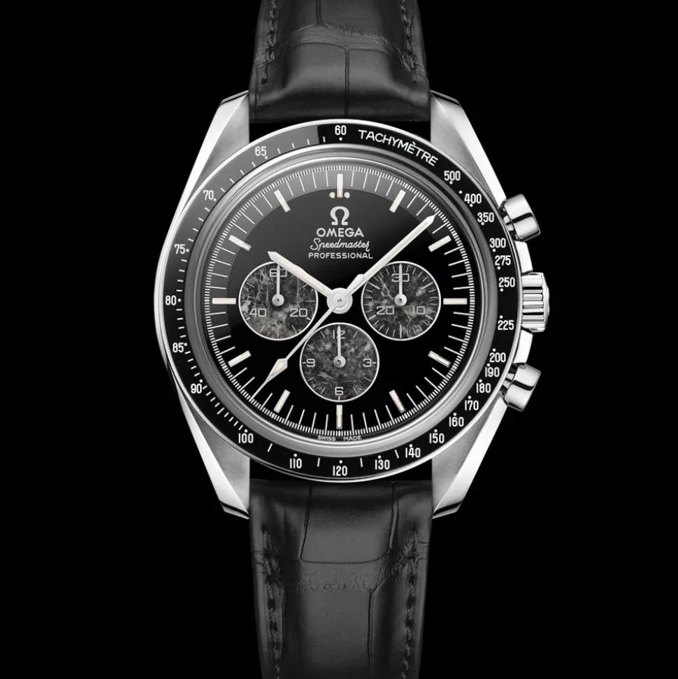 42 mm, platinum on leather strap