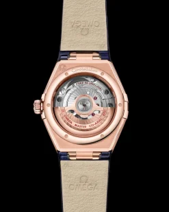 29 mm, Sedna™ gold on leather strap