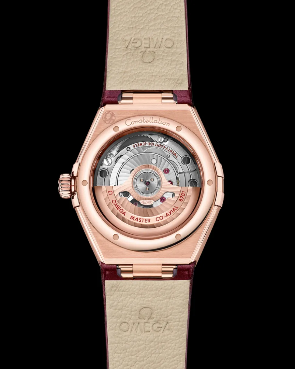 29 mm, Sedna™ gold on leather strap