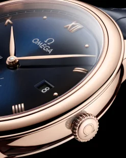 41 mm, Sedna™ gold on leather strap