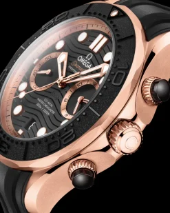 44 mm, Sedna™ gold on rubber strap