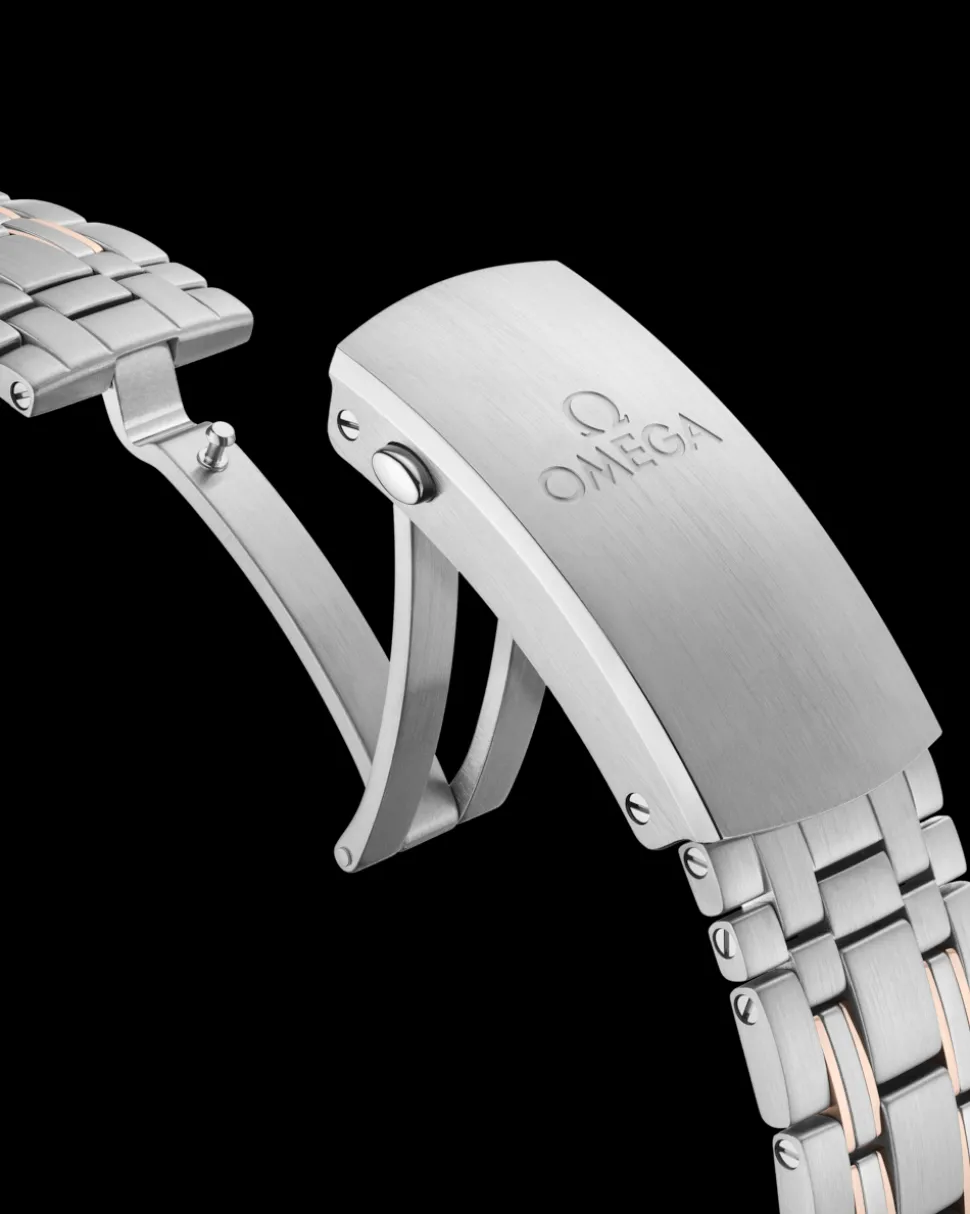42 mm, steel ‑ Sedna™ gold on steel ‑ Sedna™ gold