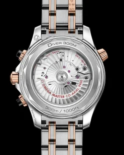 44 mm, steel ‑ Sedna™ gold on steel ‑ Sedna™ gold