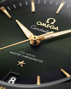 41 mm, steel ‑ yellow gold on leather strap