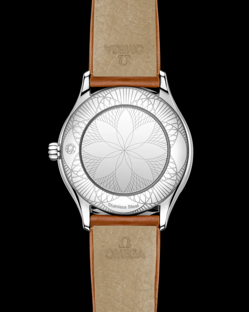26 mm, steel on leather