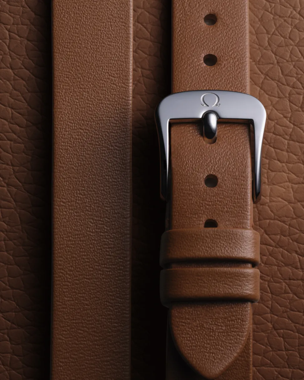 26 mm, steel on leather