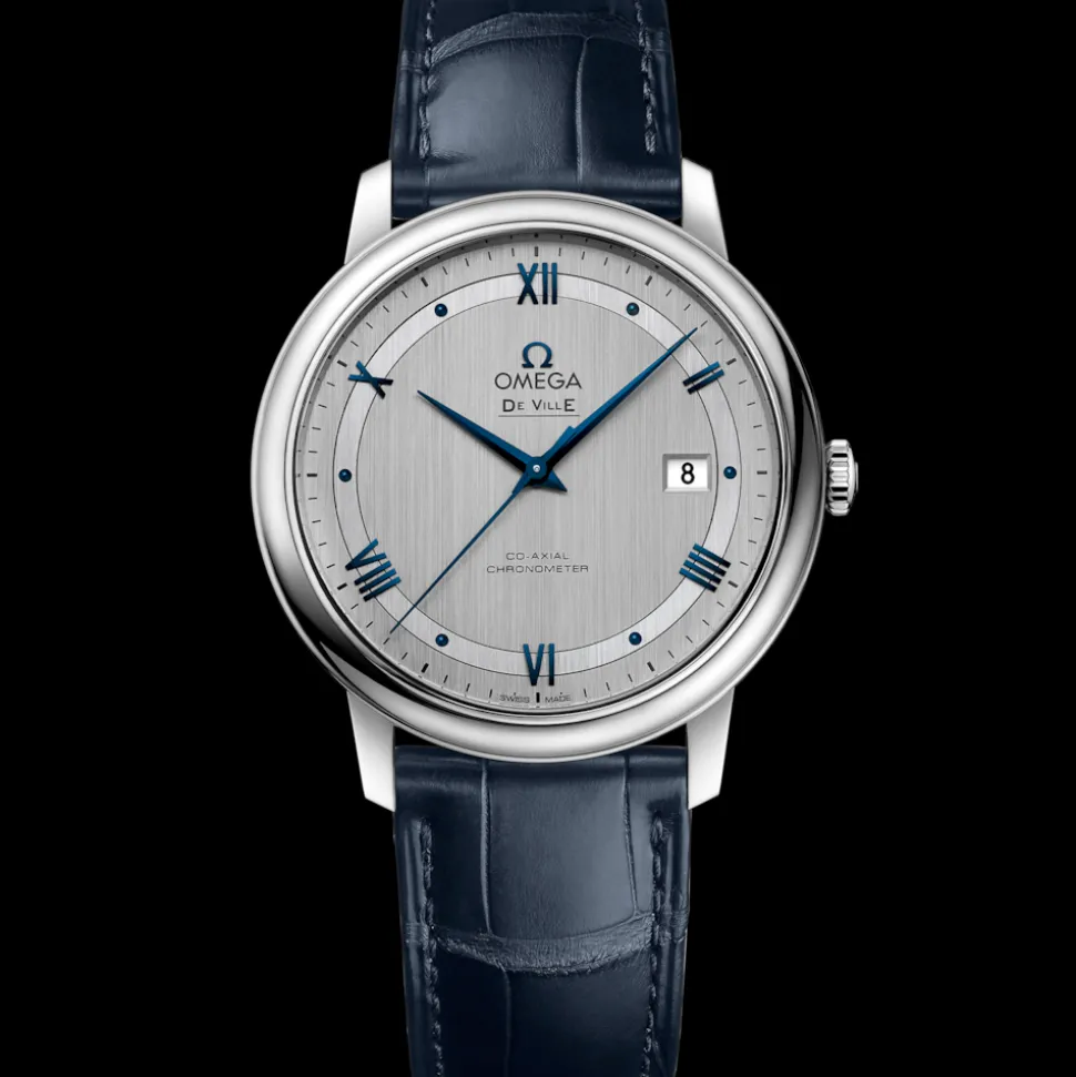 39.5 mm, steel on leather strap