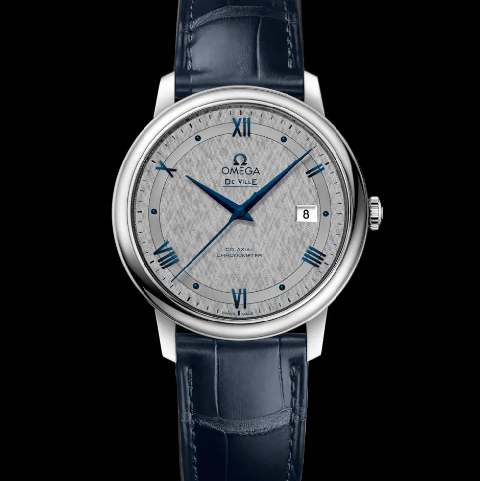 39.5 mm, steel on leather strap