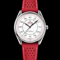 39.5 mm, steel on leather strap