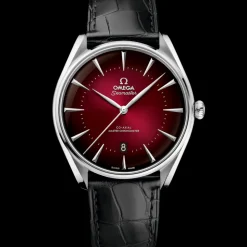 39.5 mm, steel on leather strap