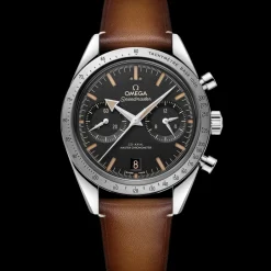 40.5 mm, steel on leather strap