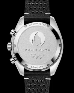43 mm, steel on leather strap