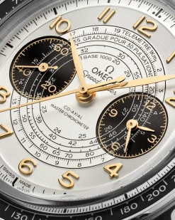 43 mm, steel on leather strap