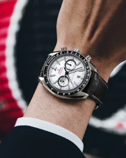 44.25 mm, steel on leather strap