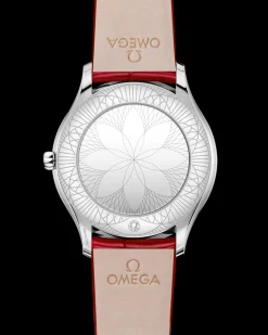 36 mm, steel on leather strap