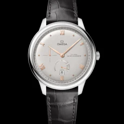 41 mm, steel on leather strap
