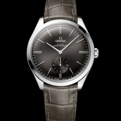 40 mm, steel on leather strap