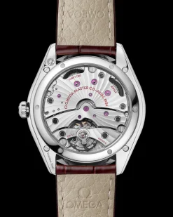 40 mm, steel on leather strap