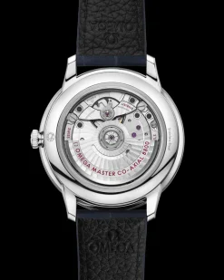 40 mm, steel on leather strap