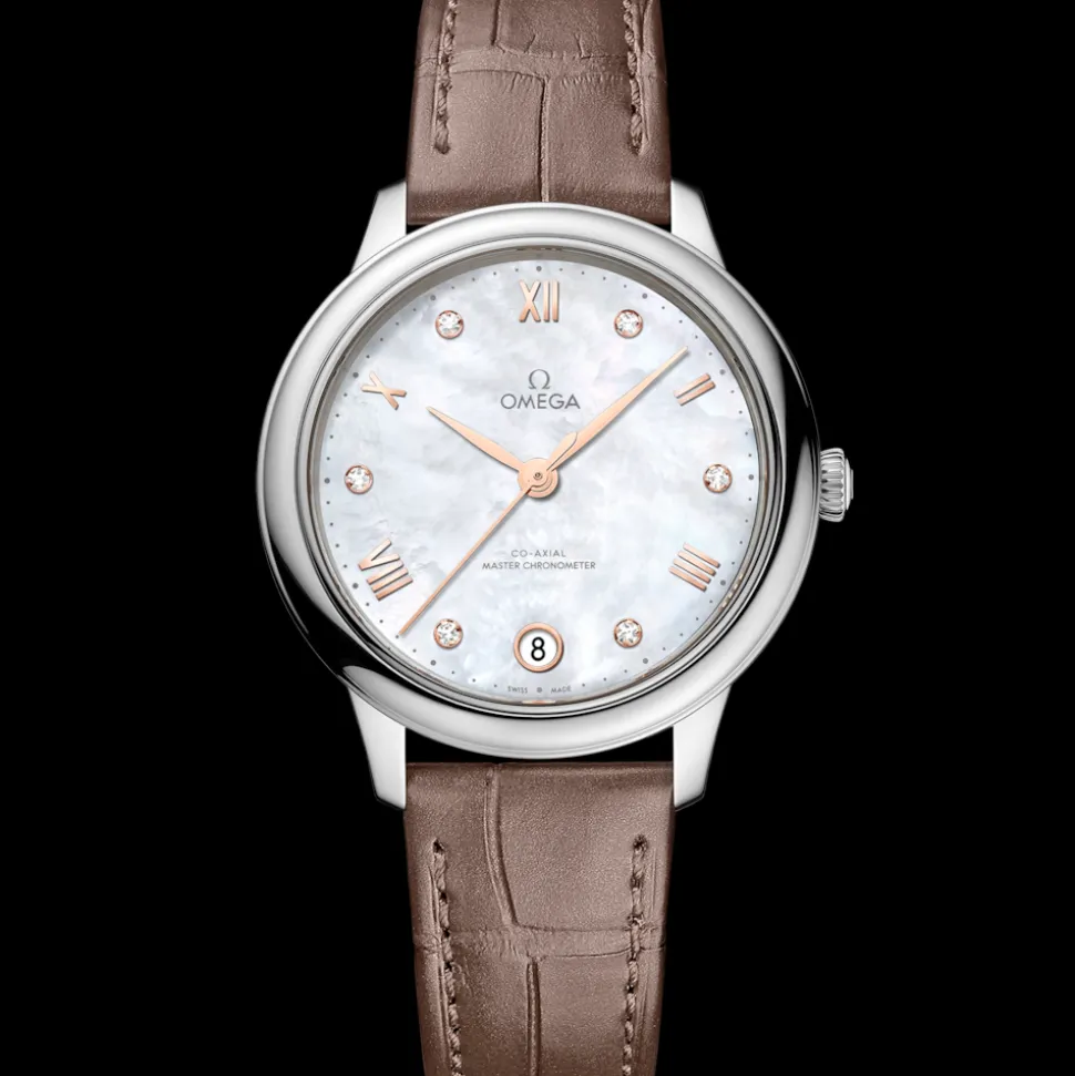 34 mm, steel on leather strap