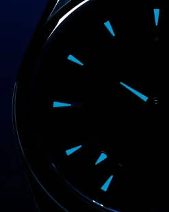 41 mm, steel on rubber strap