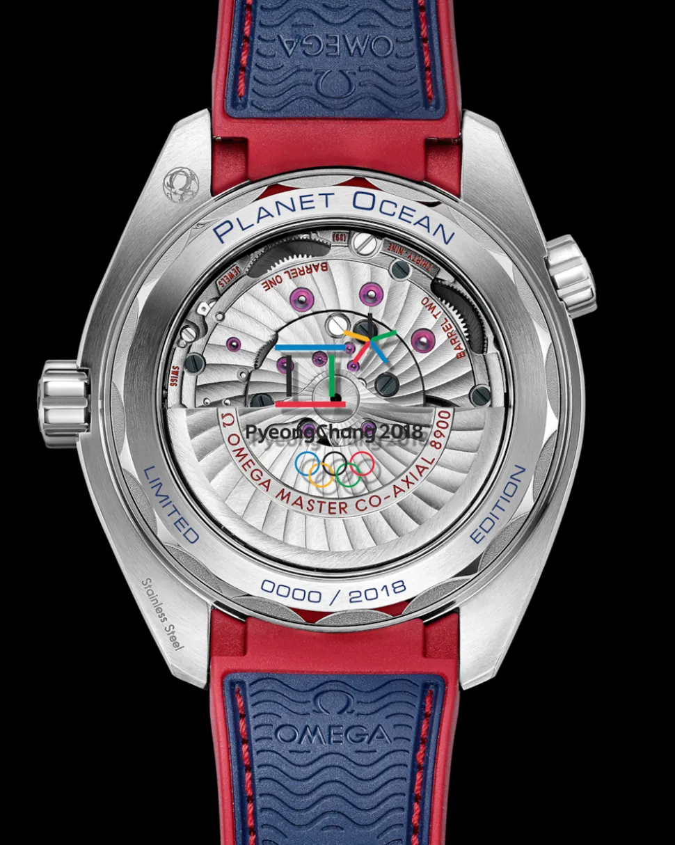 43.5 mm, steel on rubber strap