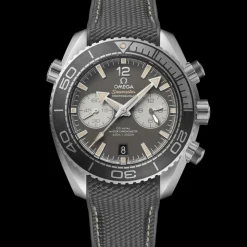 45.5 mm, steel on rubber strap