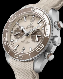 45.5 mm, steel on rubber strap