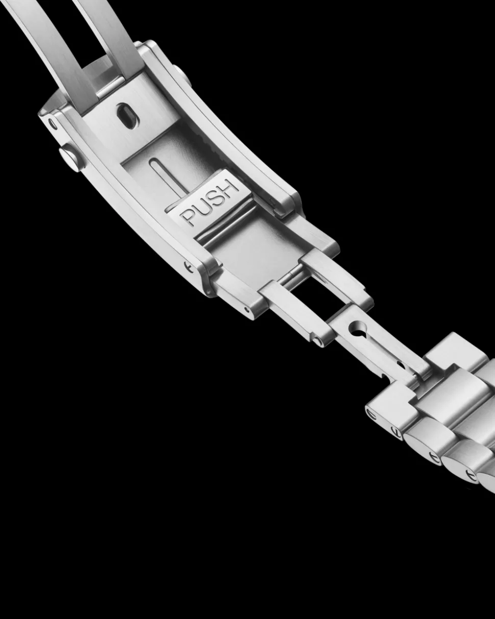 43.5 mm, steel on steel
