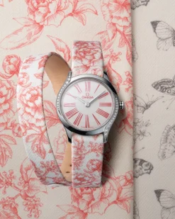 26 mm, steel on toile de jouy