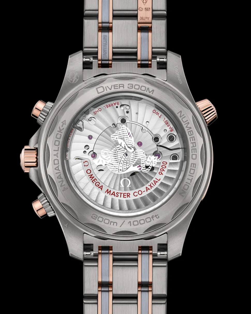 44 mm, titanium ‑ tantalum ‑ Sedna™ gold on titanium ‑ tantalum ‑ Sedna™ gold
