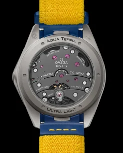41 mm, titanium on rubber strap