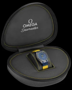 41 mm, titanium on rubber strap