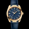 38 mm, yellow gold on leather strap