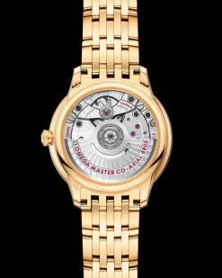 34 mm, yellow gold on yellow gold