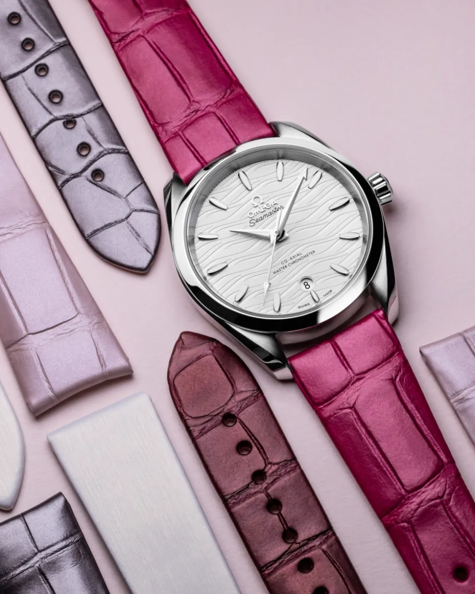 Pink alligator leather strap with pin buckle