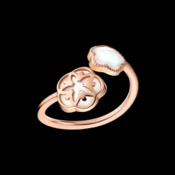 Ring, 18k red gold, mother‑of‑pearl