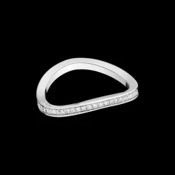 Ring, 18k white gold, diamonds