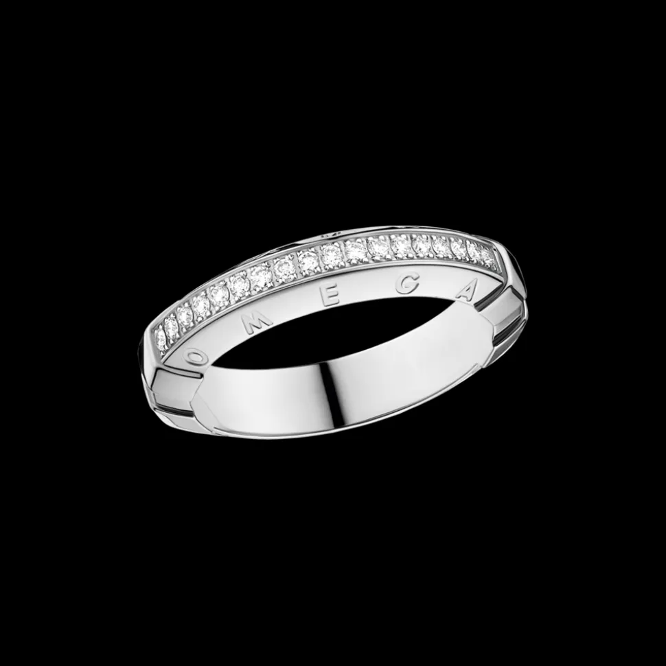 Ring, 18k white gold, diamonds