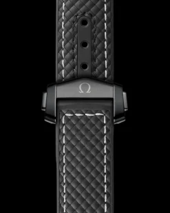 Seamaster Planet Ocean 600M black rubber strap with foldover clasp
