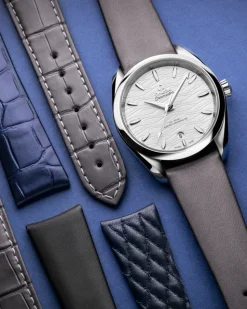 Technological‑satin grey strap with pin buckle
